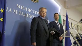 Важно решение и лоша новина за ЦСКА след срещата с министър Радостин Василев