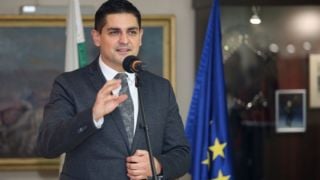 Бившият и настоящият спортни министри с пожелания за Нова година