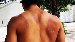 Спортист шокира: Принудих се да спя с мъже за пари СНИМКИ 18+