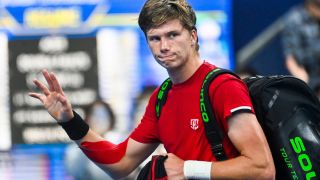 К-19 спря американец от дебют в Australian Open