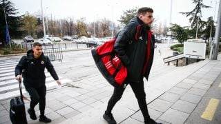 Очакван от Стойчо най-после се качи на самолета