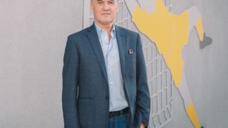 Боби Михайлов изпълни обещание към аматьорските клубове