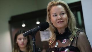 Стефка Костадинова: Нека не товарим олимпийците ни с прогнози