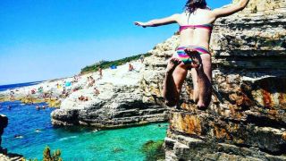 Грабна медал от Пекин, а визията й е поразяваща СНИМКИ 18 +