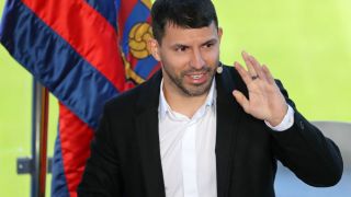 Агуеро oбяви интересна новина
