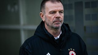 Стойчо Младенов след победата: Буксувахме през първата част, после вдигнахме скоростта