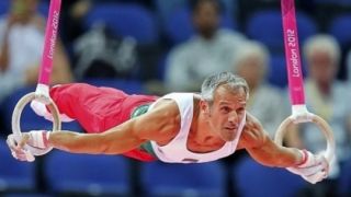 Легендарният Йордан Йовчев ще черпи