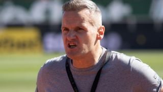 Валентич недоволен: Най-лошият ни мач за сезона