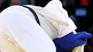 Руски спортисти прекратиха участието си в международни турнири