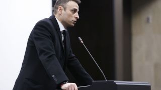 Ексклузивно: Обрат с Бербатов и екипа му!