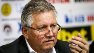 Иван Василев: Няма да излезем съблечени на „Герена“