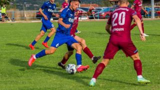 Футболист на Левски (Лом) пред БЛИЦ: Оставиха ни на улицата