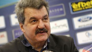 Батков: Опасно е спортният министър да се меси в БФС