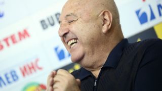 Венци Стефанов: Левски цял живот е на подаяния! Батков да пие Гинко билоба