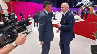 Шефът на ФИФА приветства Борислав Михайлов