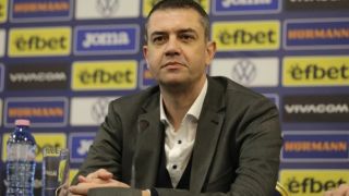 Шефът на съдиите отвърна на Стойчо Младенов