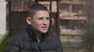 Нека помогнем! Проблем пред борещия се за живот Стиви