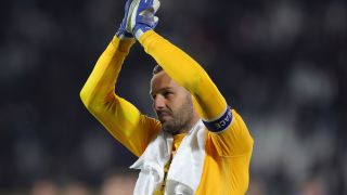 Вратар направи страхотен компромис