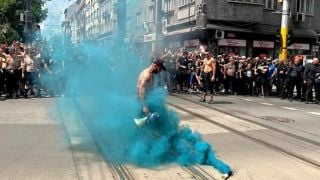 Бой край Орлов мост! Кръв се лее преди финала 