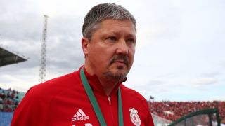 Ще гръмне ли бомбата? Ето къде е Любо Пенев в момента СНИМКА