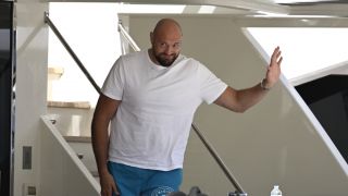 200 милиона паунда връщат Фюри на ринга