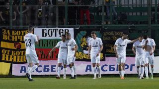 Сензация в БЛИЦ: Сухия в Славия!