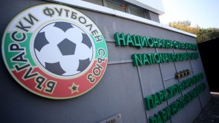 Разкритие на БЛИЦ: Скандал в родния футбол със заплахи и искан рушвет