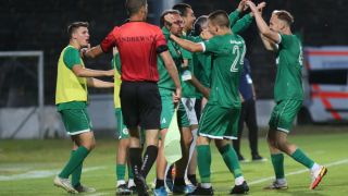 Ботев (Враца) се разбра с още двама