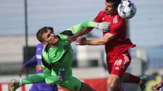 Титулярният вратар напуска Етър