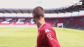 Поляци представиха наш национал ВИДЕО