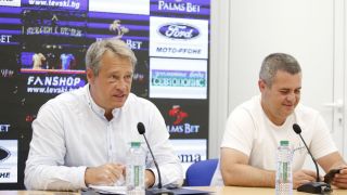 Иво Ивков призна: „Юнайтед груп“ иска Левски