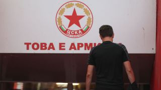 ЦСКА представи отбора! Бурни овации за Саша Илич, освиркаха двама СНИМКИ