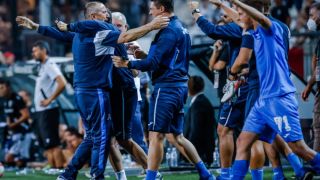 Уникална изненада за Левскарския магьосник СНИМКА