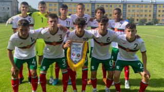Стивън Жерард от Левски се развихри при гръмка победа на България