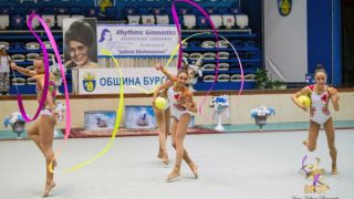 Ансамбълът с ново съчетание за Световното
