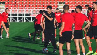 Облекчение за треньора на ЦСКА