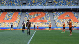 Първенството на Украйна започна с хикс