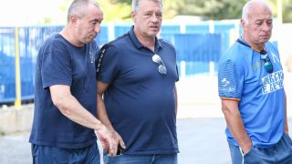 Левски тренира без Станимир Стоилов