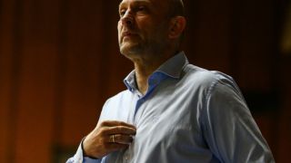 Драми и горещи спорове в Левски, Тити Папазов подаде оставка от футболния клуб 