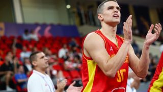 Турция с труден успех в групата на България