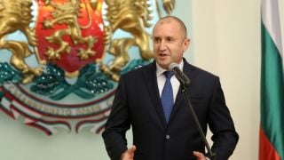 Президентът Радев с поздравителен адрес до Илиана Раева