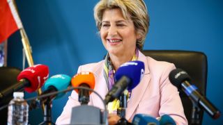 Весела Лечева поздрави Стилияна Николова за успеха