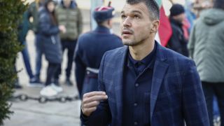 Божинов обяви с какво се захваща, oтлита към...