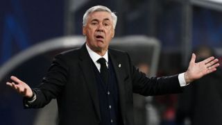 Карло Анчелоти побесня, нападна съдиите