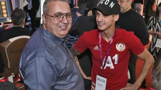 БЛИЦ разкрива: Коко Динев се хвана за главата, натресоха му още деца