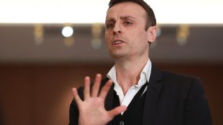 Бербатов изуми с феноменални неща при висока скорост ВИДЕО