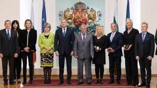 Къде отиват 1,5 млн. лева? Министър прави разкрития