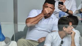 Затварят Роналдо за 5 дни в една стая по време на Световното