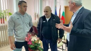 Внезапно на 57 години почина известен наш треньор