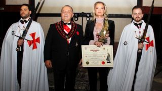 Специален приз за Стефка Костадинова 